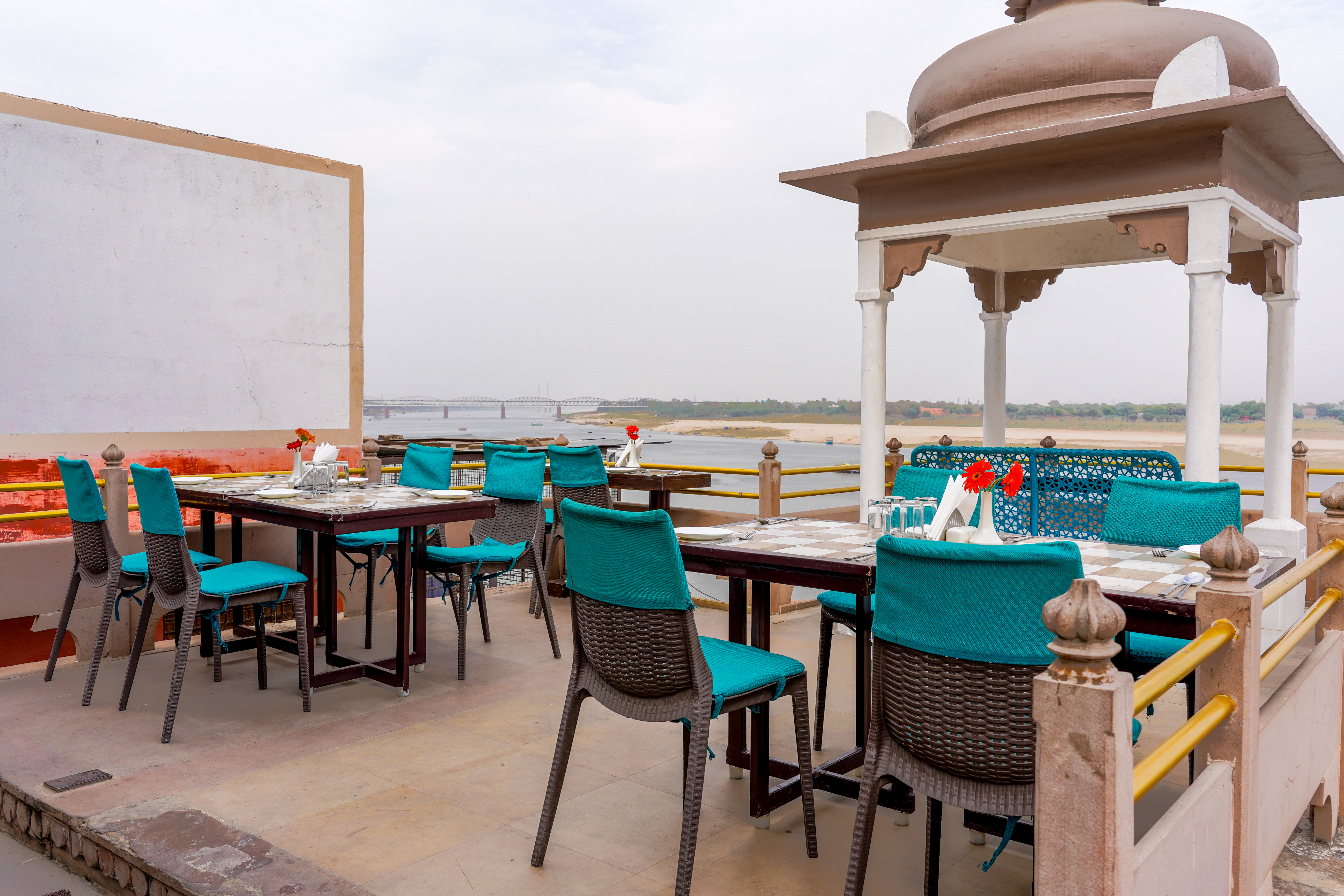 Experiential Dine-In Options at Guleria Kothi