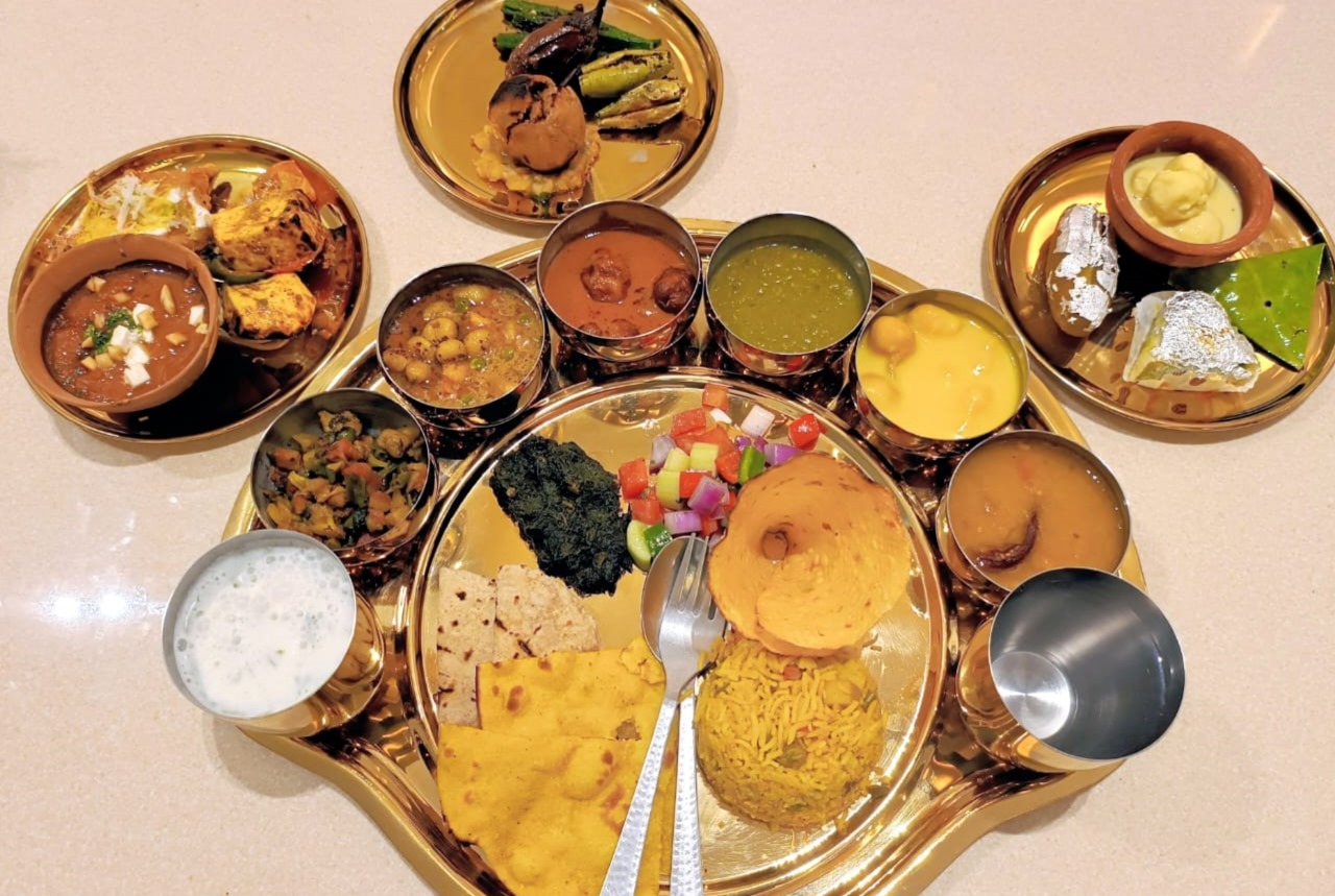 Banarasi Thali with Live Music