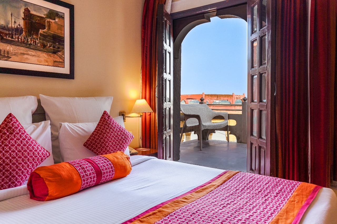 Stunning River Views From Room.